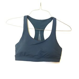Lululemon invigorate bra